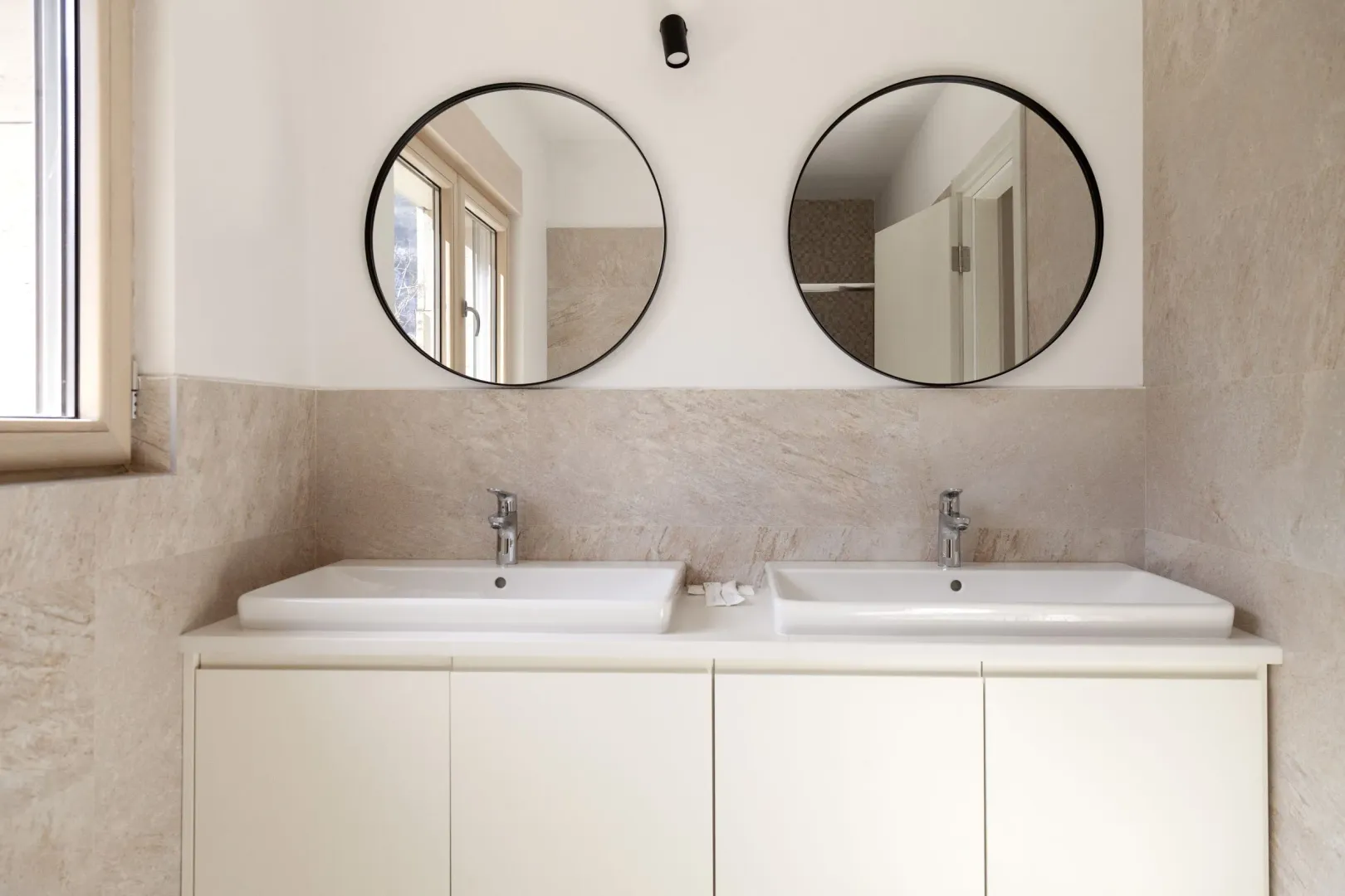 Prodaja, trosoban stan, 136m², Kotor, Crna Gora