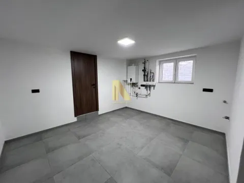 Prodaja, kuća, 221m², Telep, Novi Sad Sve Podlokacije - image 9