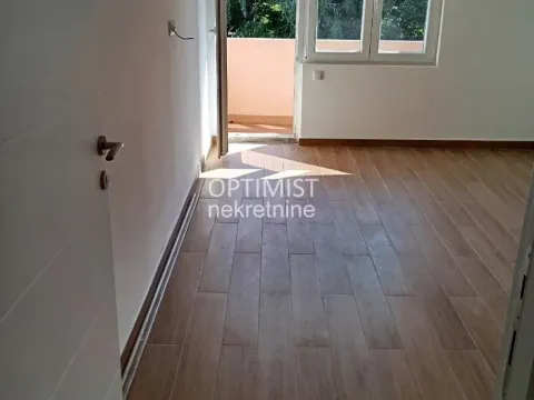 Prodaja, trosoban stan, 60m², Zemun Sve Podlokacije, Beograd - image 3