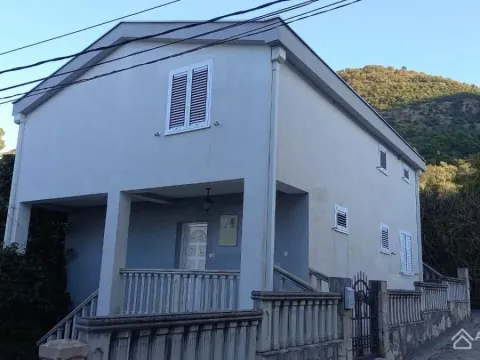 Sale, house, 292m², Tivat, Crna Gora - image 13