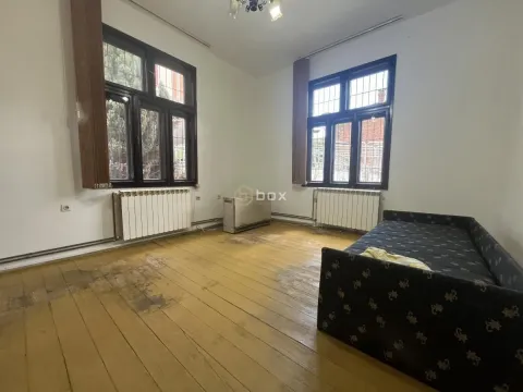 Rent, office space, 90m², Medijana, Niš - image 7