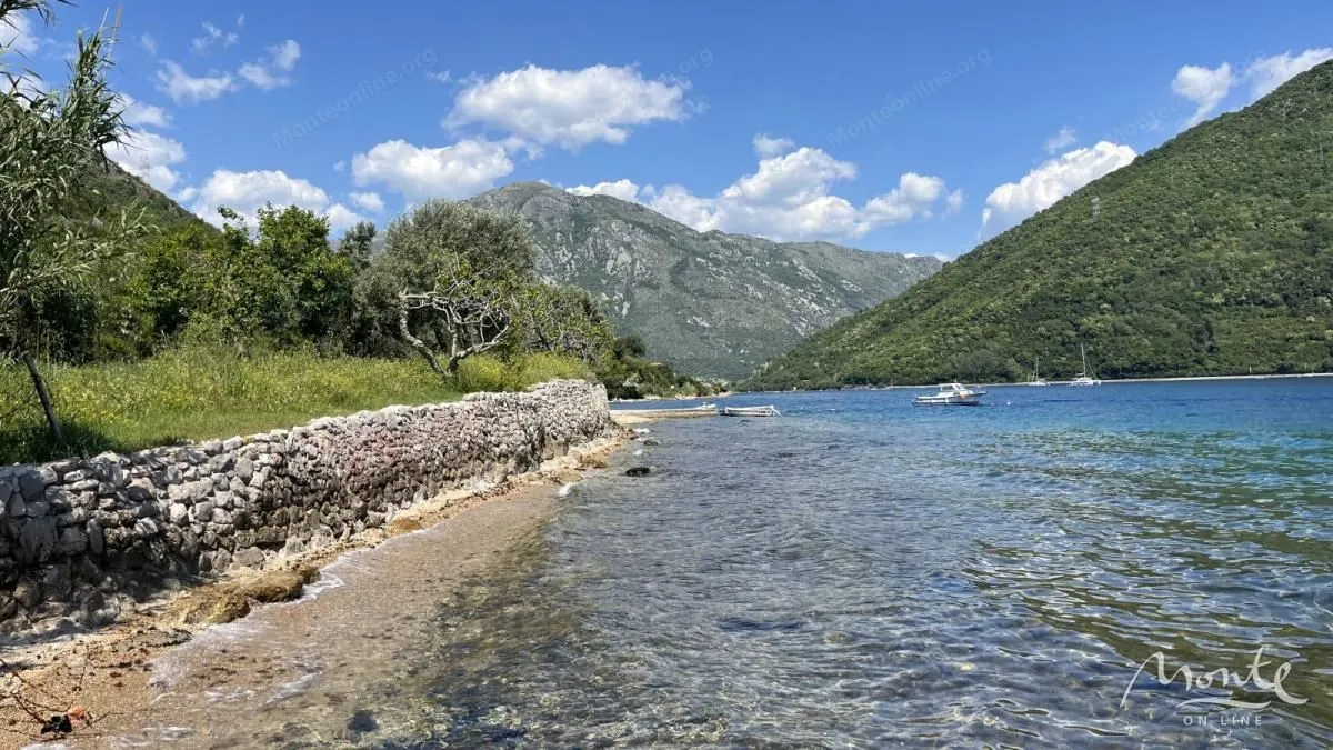 Prodaja, kuća, 205m², Đurići, Herceg Novi