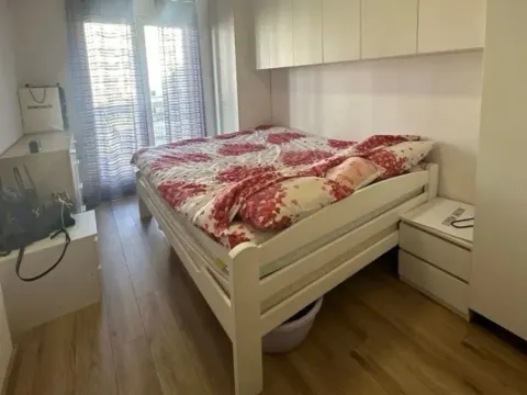 Prodaja, dvosoban stan, 63m², Stari Aerodrom, Podgorica - image 12