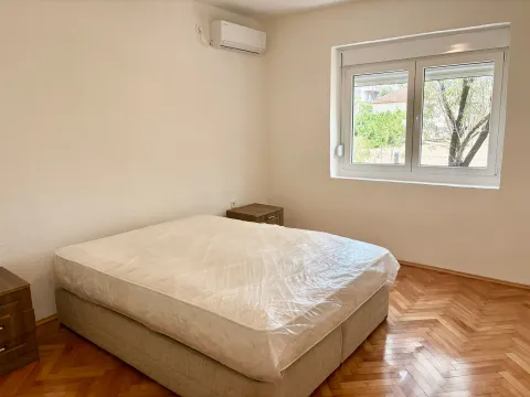Rent, house, 125m², Ibričevina, Podgorica - image 4