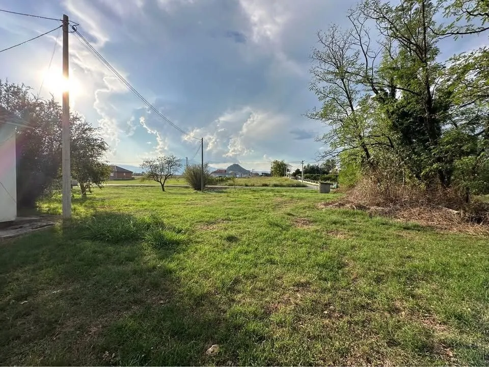 Prodaja, kuća, 75m², Pričelje, Podgorica