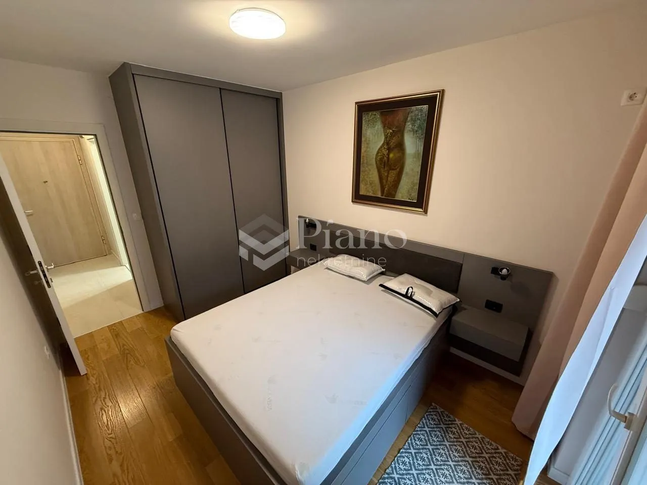 Rent, one bedroom apartment, 53m², Central Point, Podgorica
