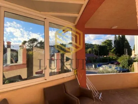 Izdavanje, jednosoban stan, 50m², Zabjelo, Podgorica - image 9