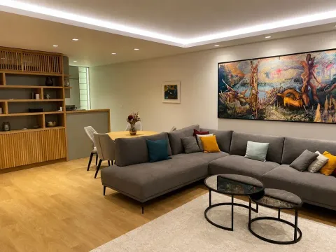 Izdavanje, dvosoban stan, 120m², Centar, Podgorica - image 2
