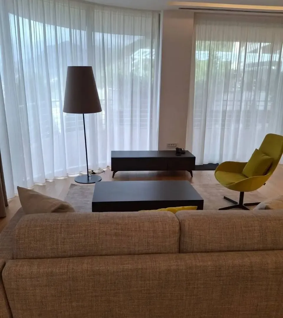 Prodaja, dvosoban stan, 160m², Dukley Gardens, Budva