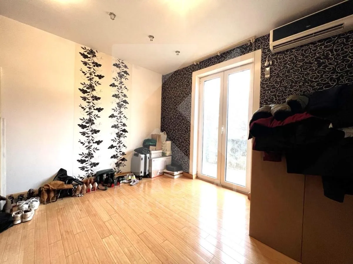 Izdavanje, kuća, 137m², Murtovina, Podgorica