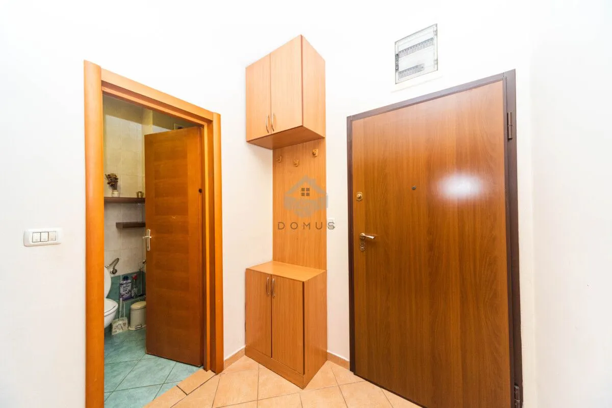 Rent, one bedroom apartment, 40m², Stari Aerodrom, Podgorica