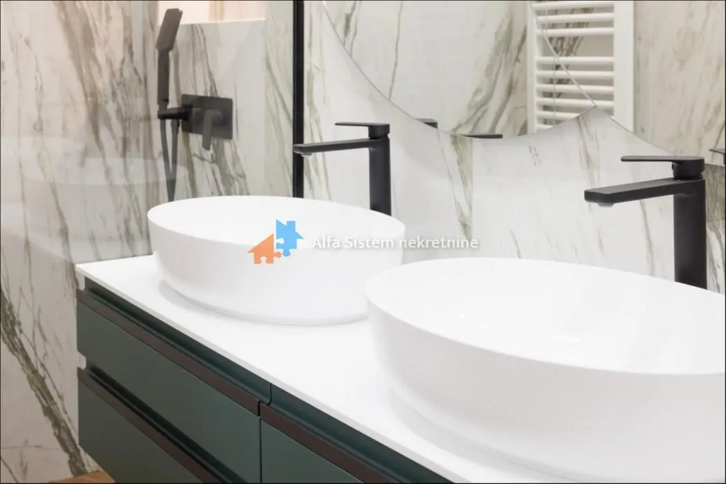 Rent, apartment, 121m², Stari Grad, Beograd