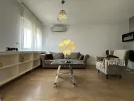 Izdavanje, jednosoban stan, 65m², City Kvart, Podgorica - image 10