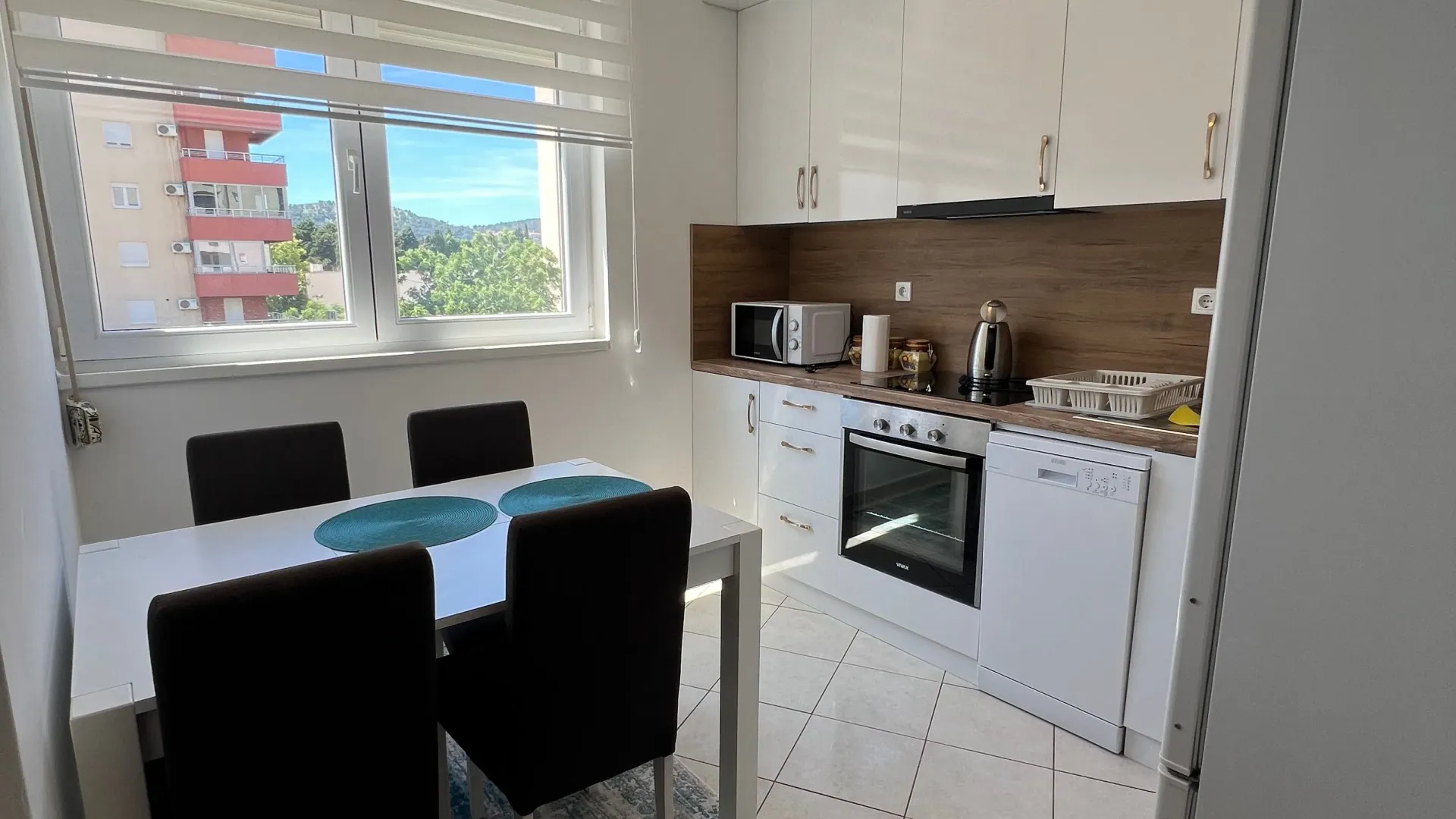Rent, one bedroom apartment, 40m², Centar, Bar