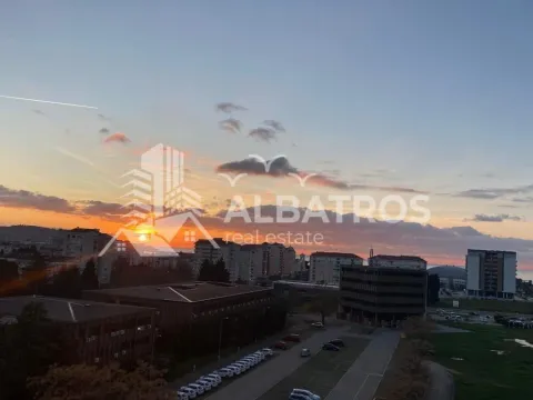 Rent, two bedroom apartment, 76m², Bar, Crna Gora - image 1