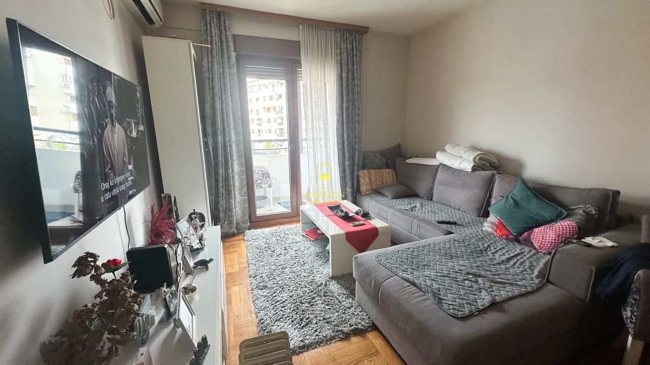 Sale, one bedroom apartment, 41m², Stari Aerodrom, Podgorica