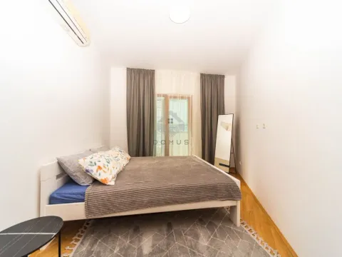 Rent, one bedroom apartment, 53m², Centar, Podgorica - image 6
