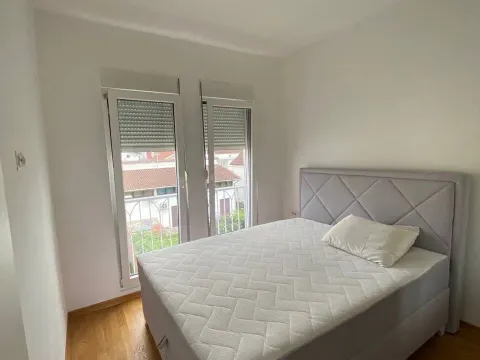 Rent, one bedroom apartment, 40m², Stari Aerodrom, Podgorica - image 6