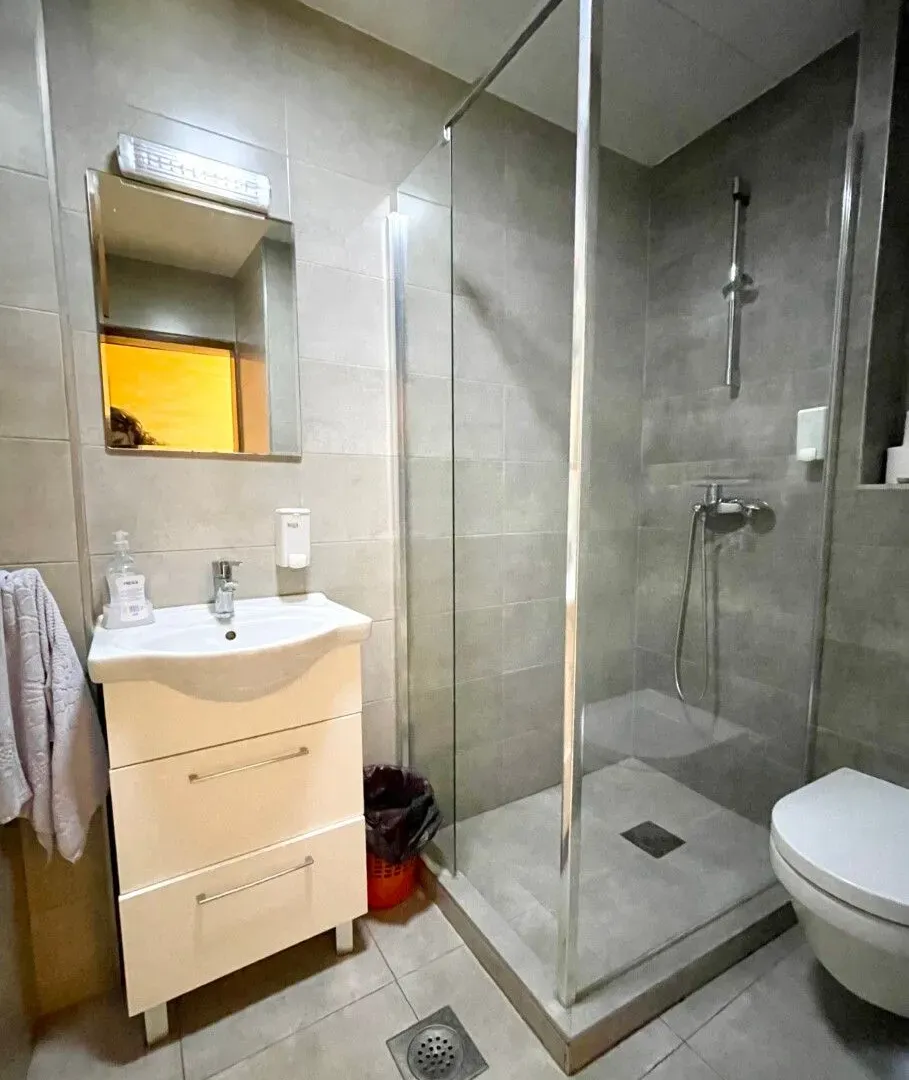 Rent, house, 200m², Konik, Podgorica