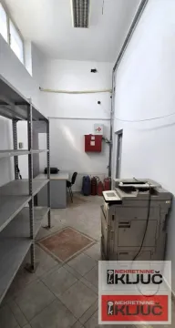Rent, office space, 200m², Bulevar Evrope, Novi Sad Sve Podlokacije - image 8