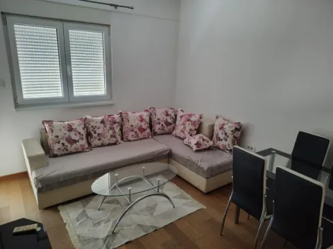 Rent, studio apartment, 23m², Ljubović, Podgorica