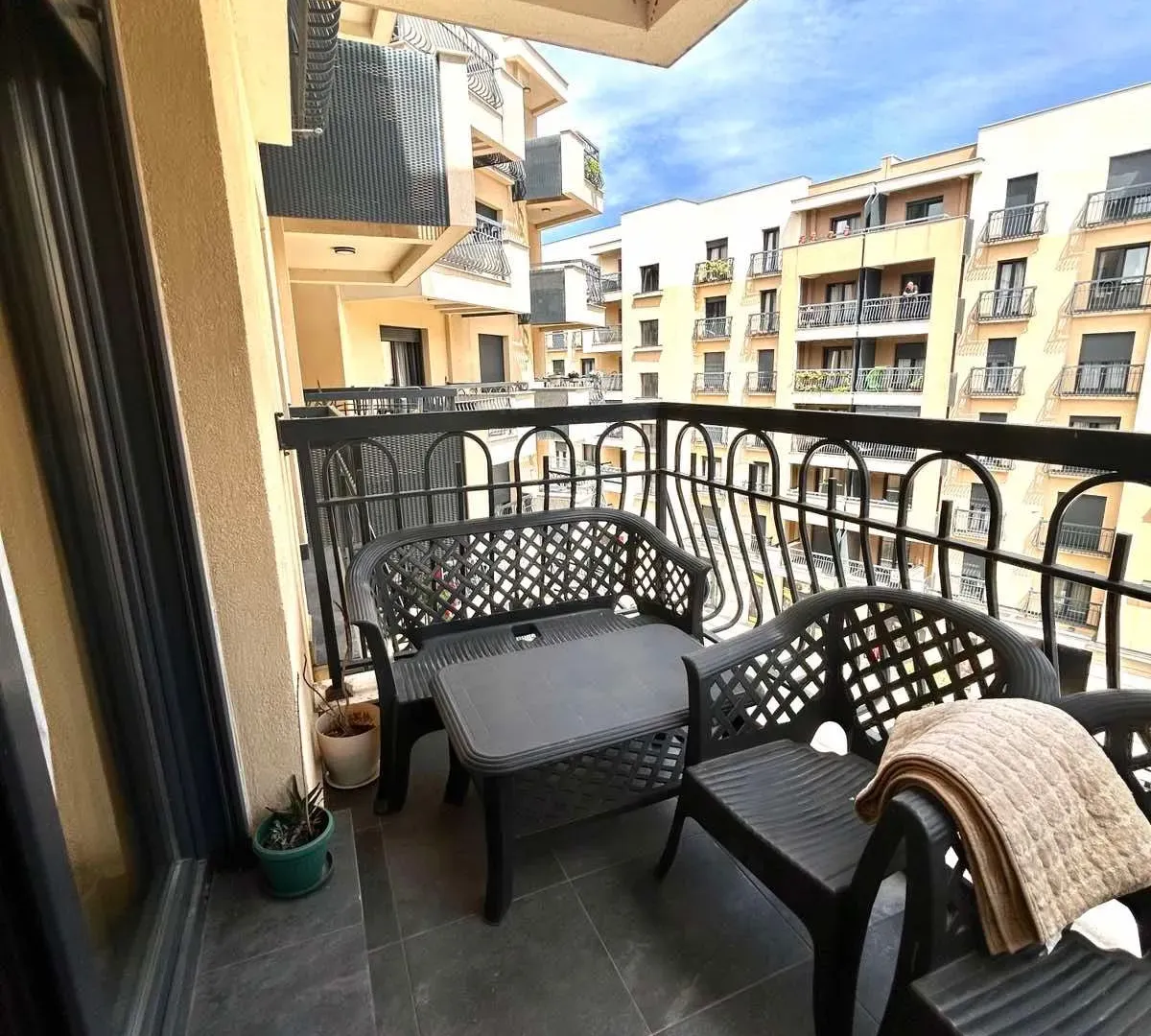 Rent, one bedroom apartment, 48m², Ljubović, Podgorica