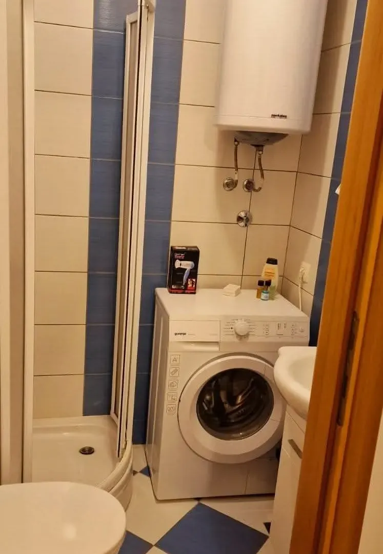 Prodaja, ugostiteljski objekat, 400m², Lastva Grbaljska, Kotor