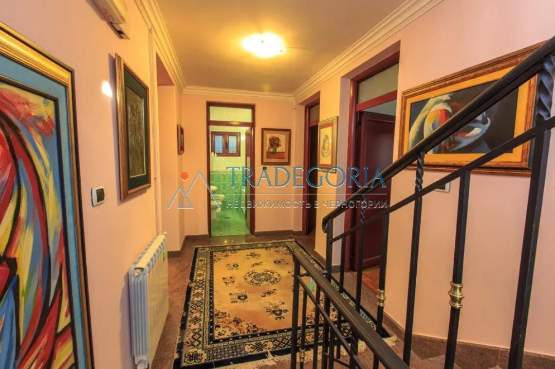 Prodaja, kuća, 400m², Bar, Crna Gora