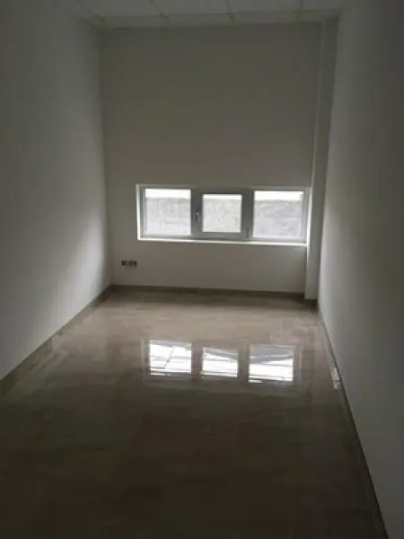Rent, office space, 850m², Čukarica, Beograd
