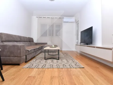 Rent, one bedroom apartment, 49m², Central Point, Podgorica - image 2