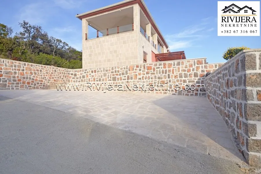 Prodaja, kuća, 255m², Herceg Novi, Crna Gora