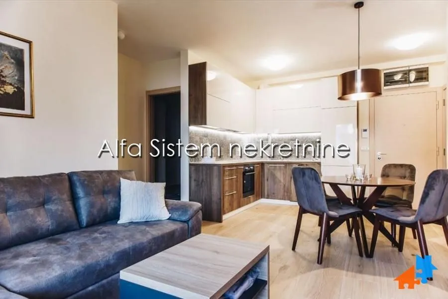 Izdavanje, trosoban stan, 68m², Crveni Krst, Beograd