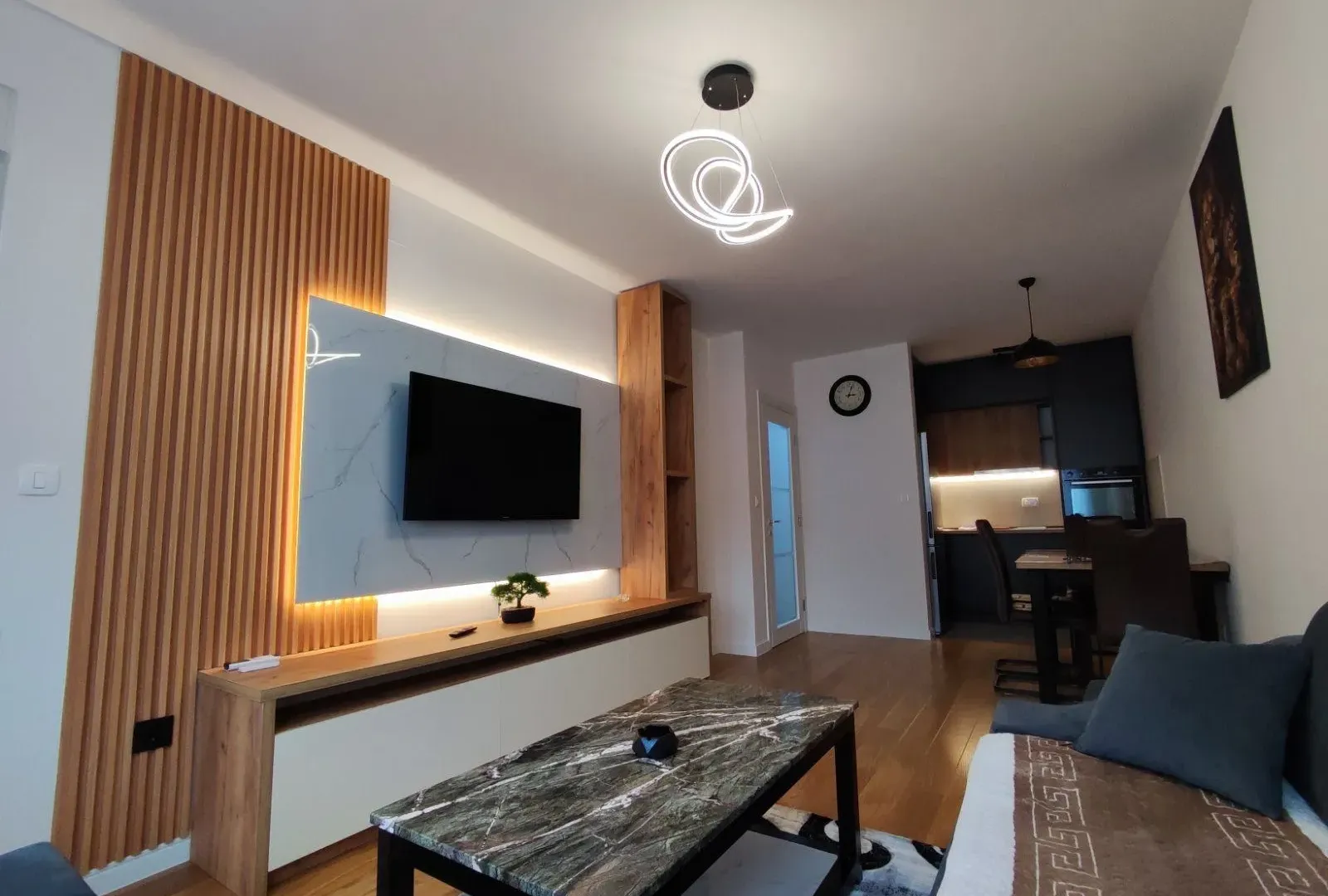 Rent, one bedroom apartment, 47m², Central Point, Podgorica