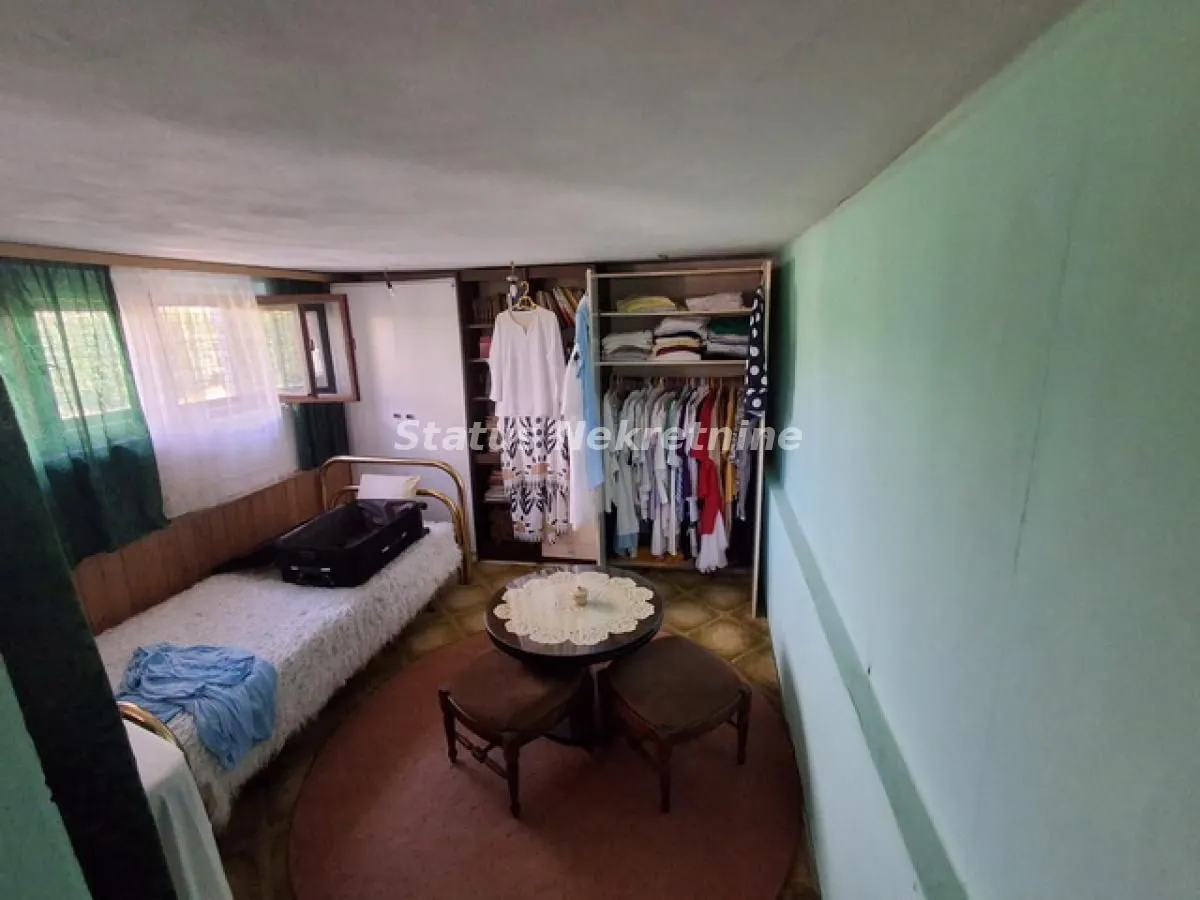 Prodaja, kuća, 93m², Futog, Novi Sad Sve Podlokacije