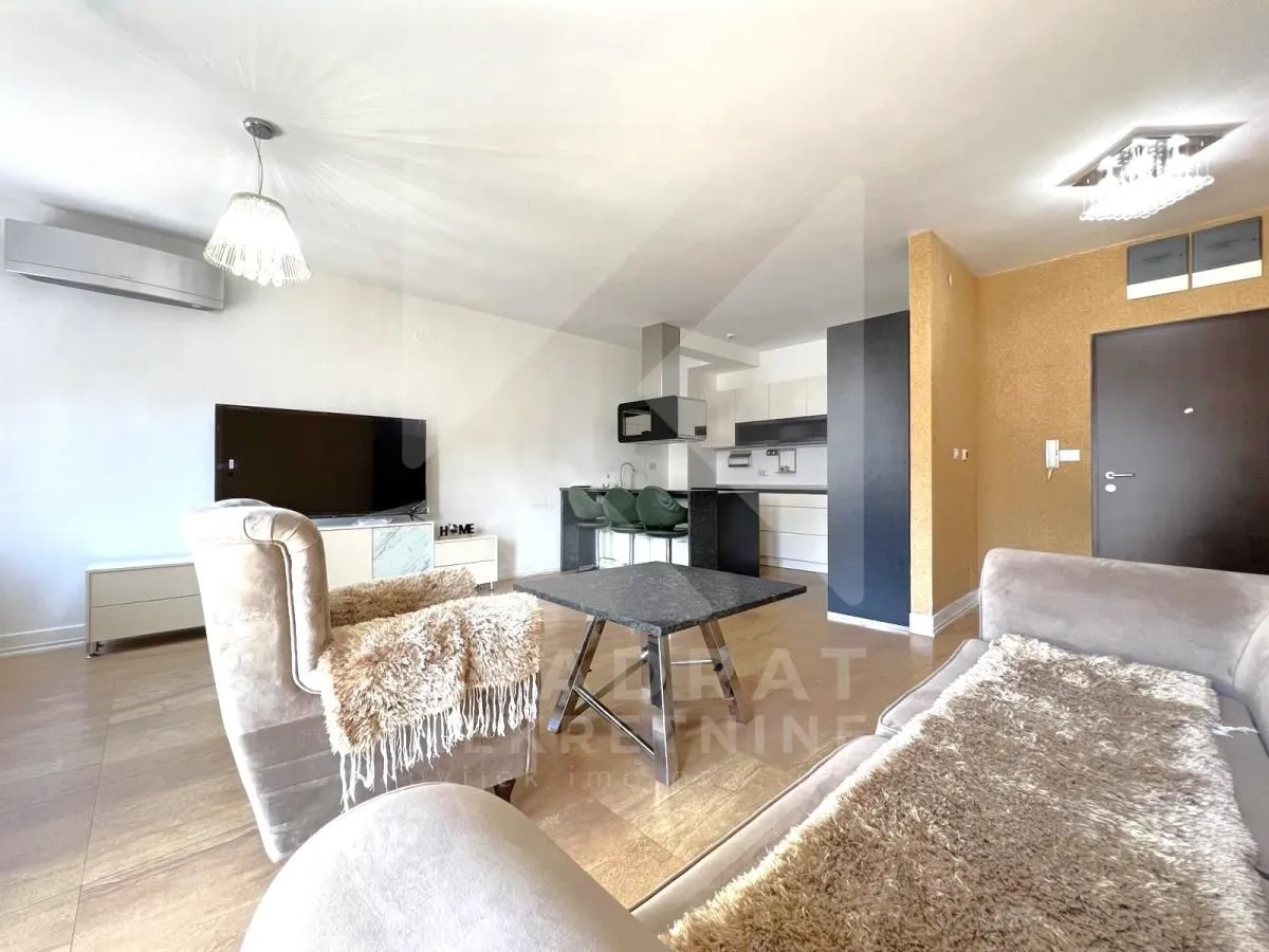 Rent, one bedroom apartment, 64m², City Kvart, Podgorica