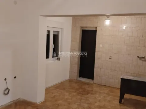 Prodaja, kuća, 200m², Crepaja, Kovačica - image 16