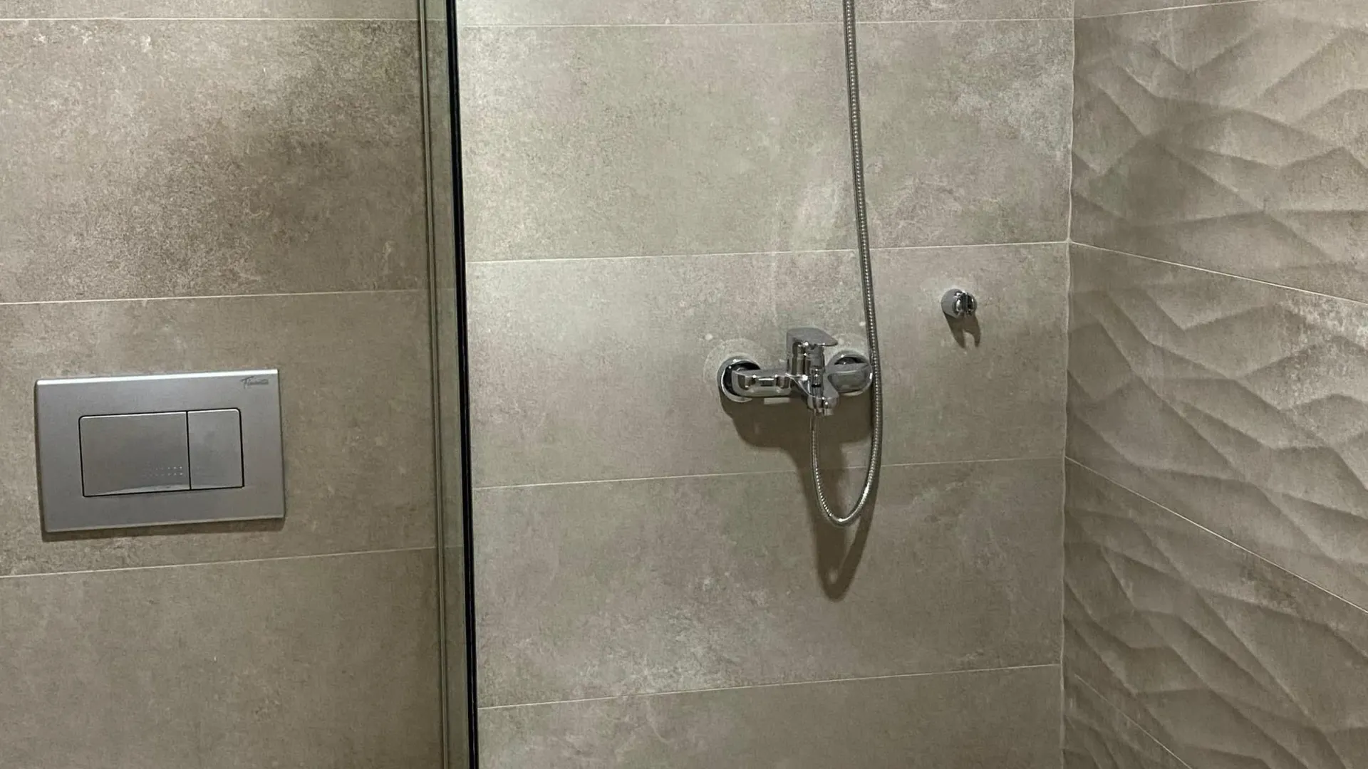 Sale, one bedroom apartment, 48m², Bečići, Budva