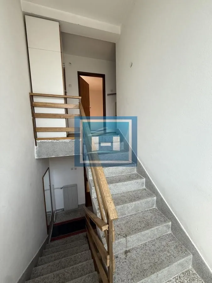 Sale, house, 257m², Strelište, Jagodina