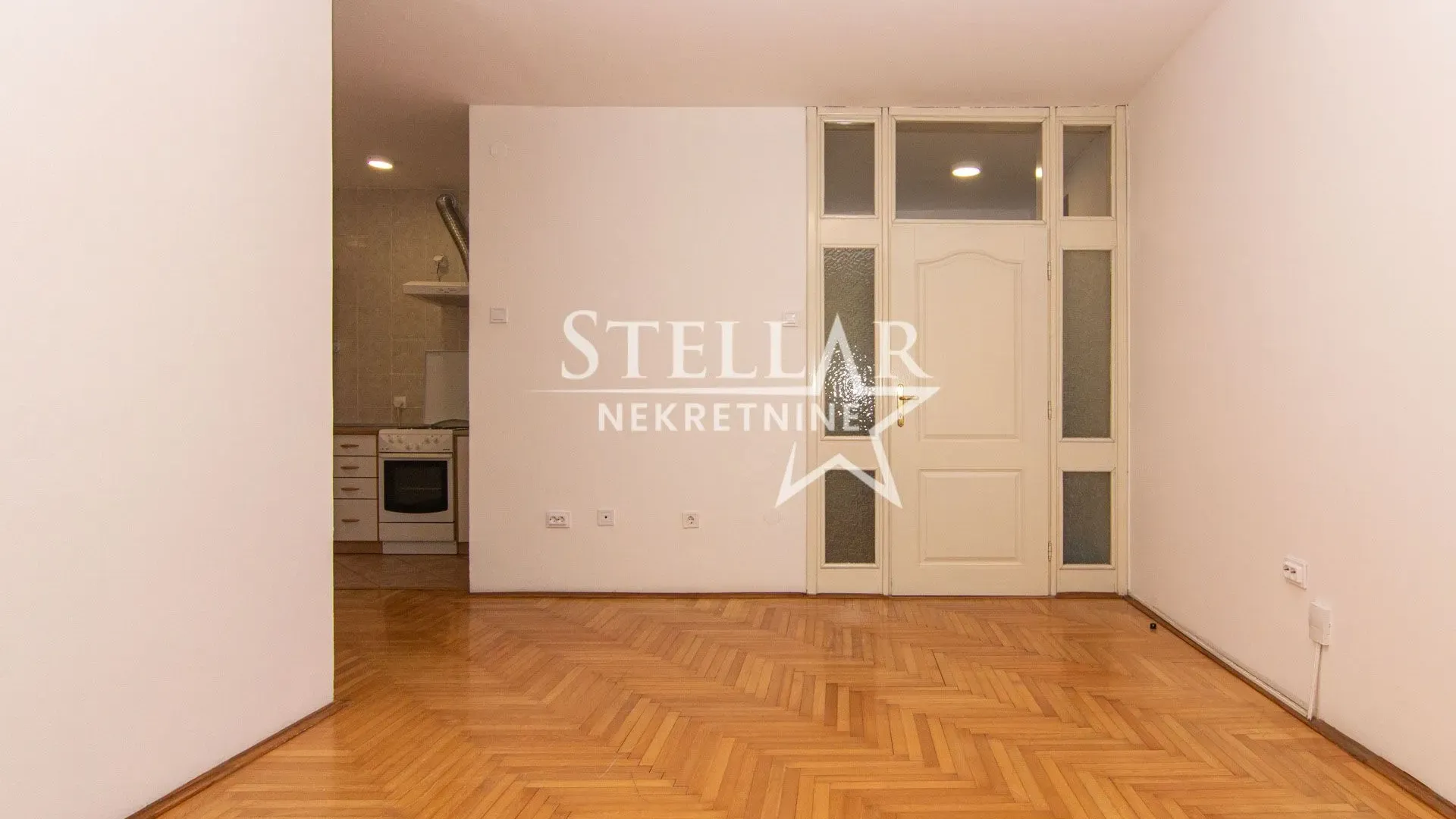 Izdavanje, dvosoban stan, 60m², Preko Morače, Podgorica