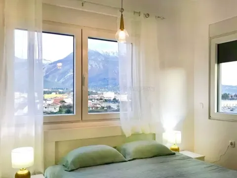 Izdavanje, trosoban stan, 54m², Centar, Bar - image 8