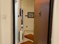 Izdavanje, dvosoban stan, 76m², Centar, Podgorica - image 2