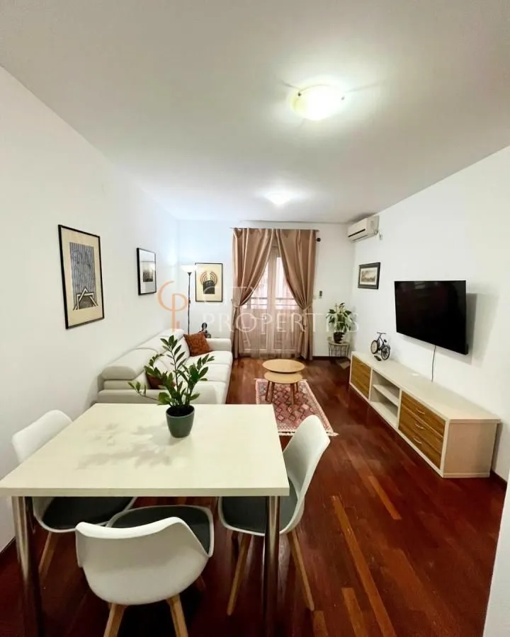Rent, apartment, 45m², Stari Aerodrom, Podgorica