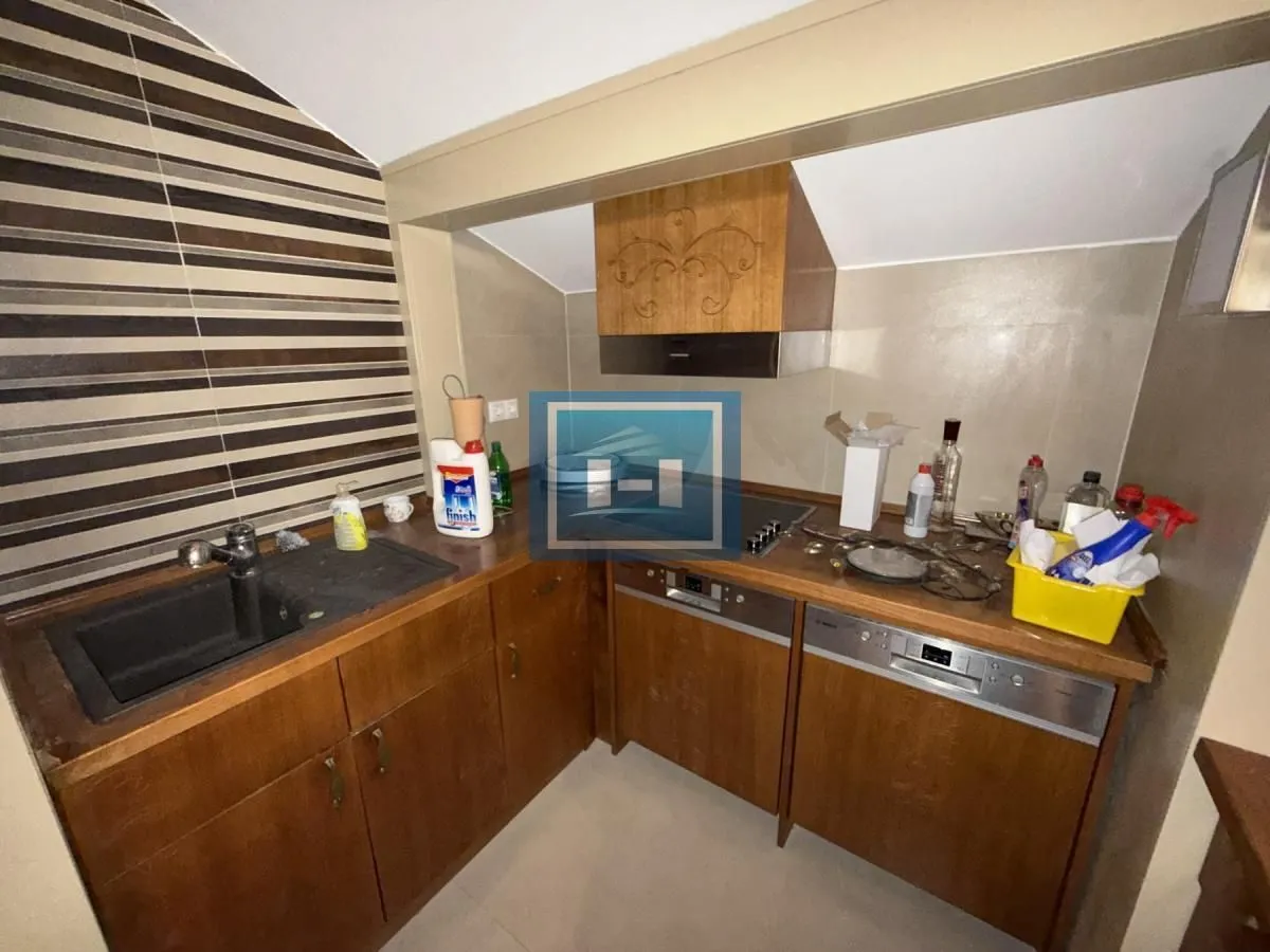 Prodaja, dvosoban stan, 99m², Vašarište, Jagodina