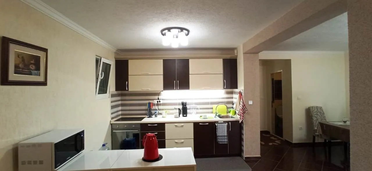 Rent, house, 165m², Sutomore, Bar