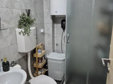 Prodaja, dvosoban stan, 58m², Aerodrom, Kragujevac - image 12