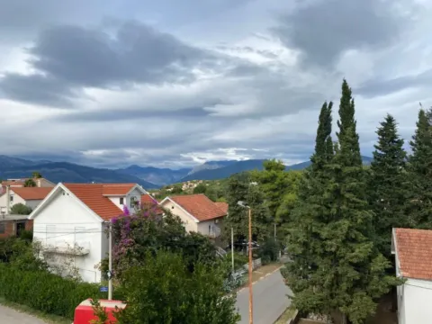 Prodaja, kuća, 250m², Radovići, Tivat