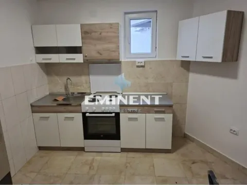 Izdavanje, trosoban stan, 85m², Ledine, Beograd - image 5