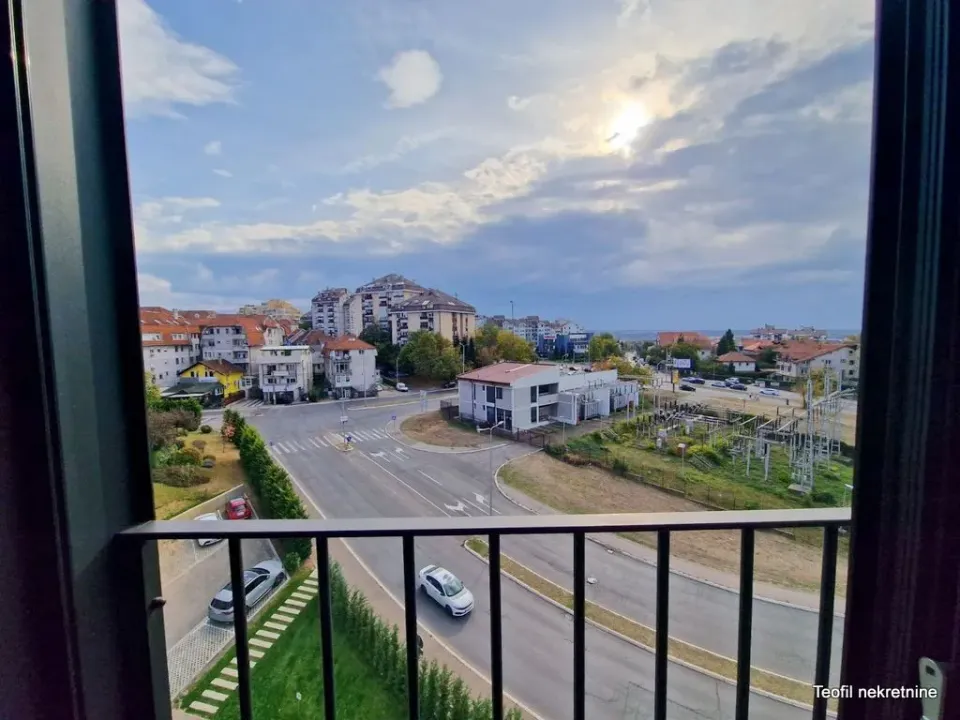 Izdavanje, garsonjera, 33m², Banovo Brdo, Beograd
