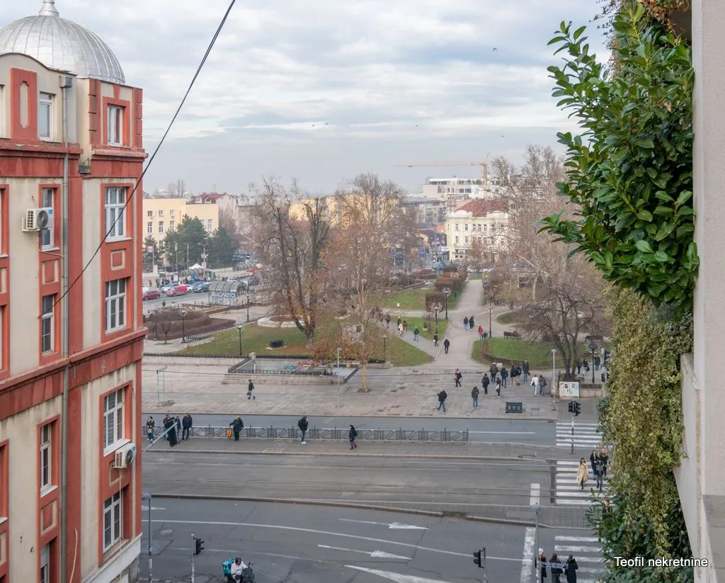 Sale, four bedroom apartment, 107m², Vračar, Šid