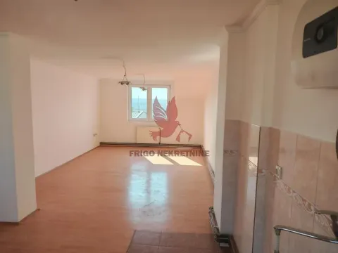 Prodaja, trosoban stan, 63m², Mladenovac, Beograd - image 5